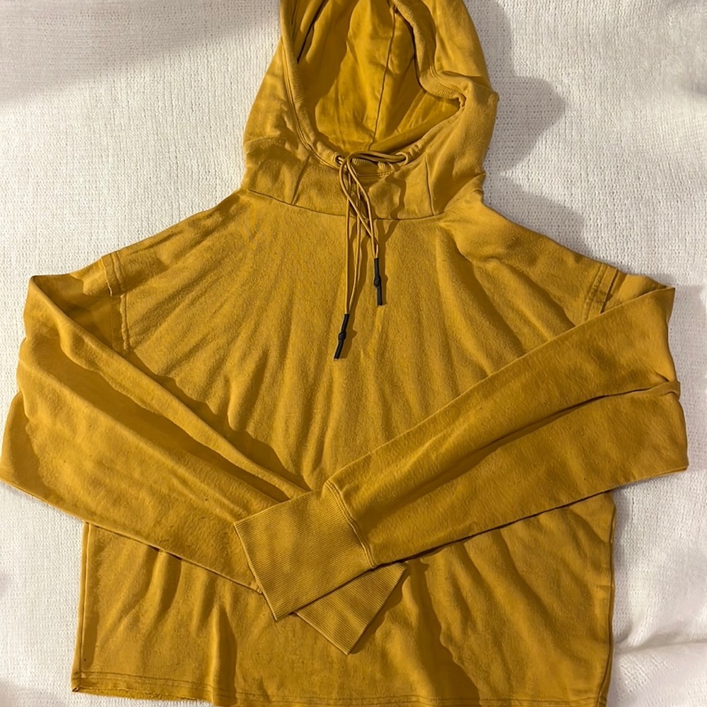 yellow thin hoodie